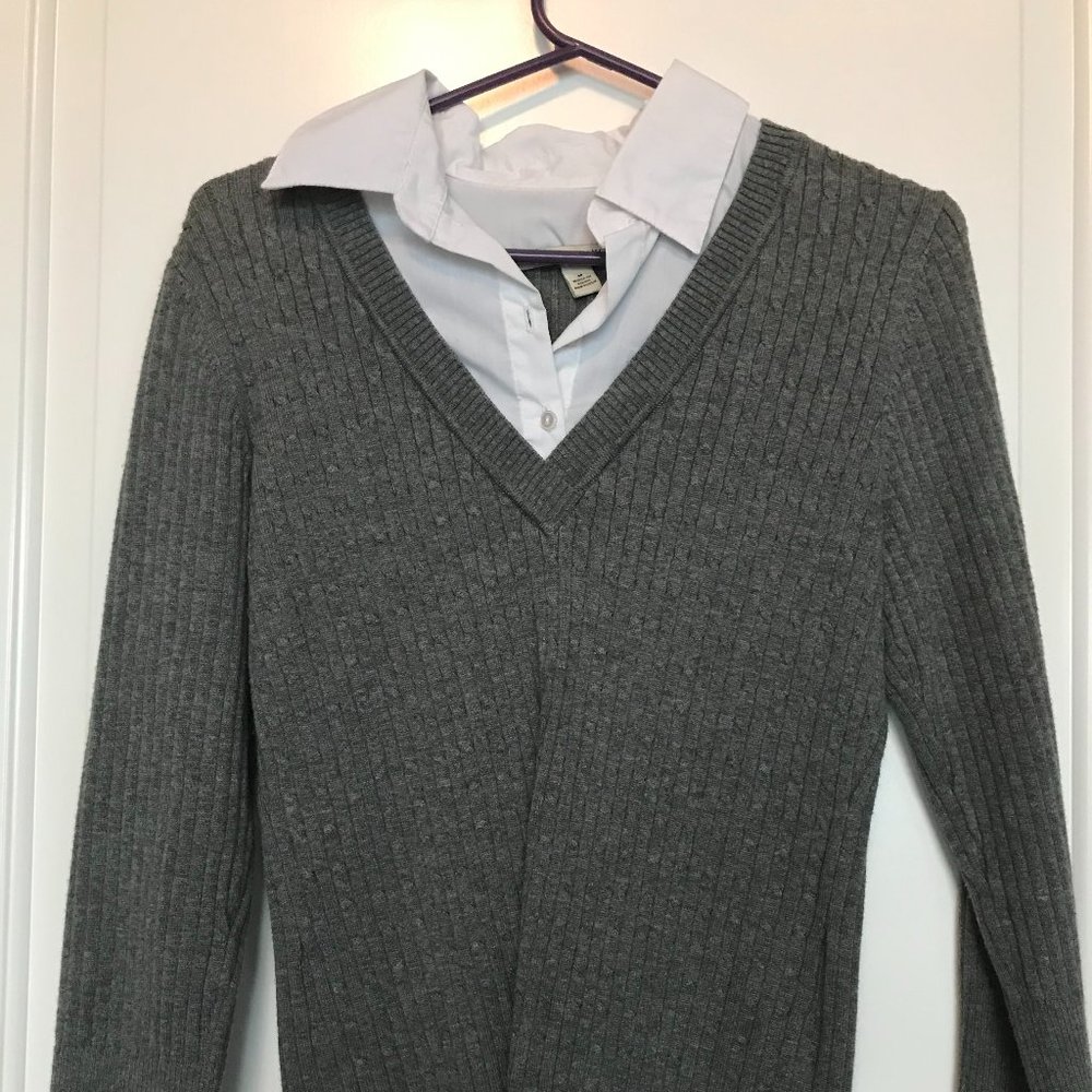 Women's M Grey Mock Blouse Sweater Top